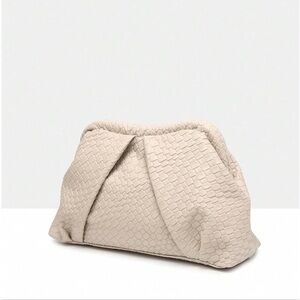 Ivory Texturized Clutch